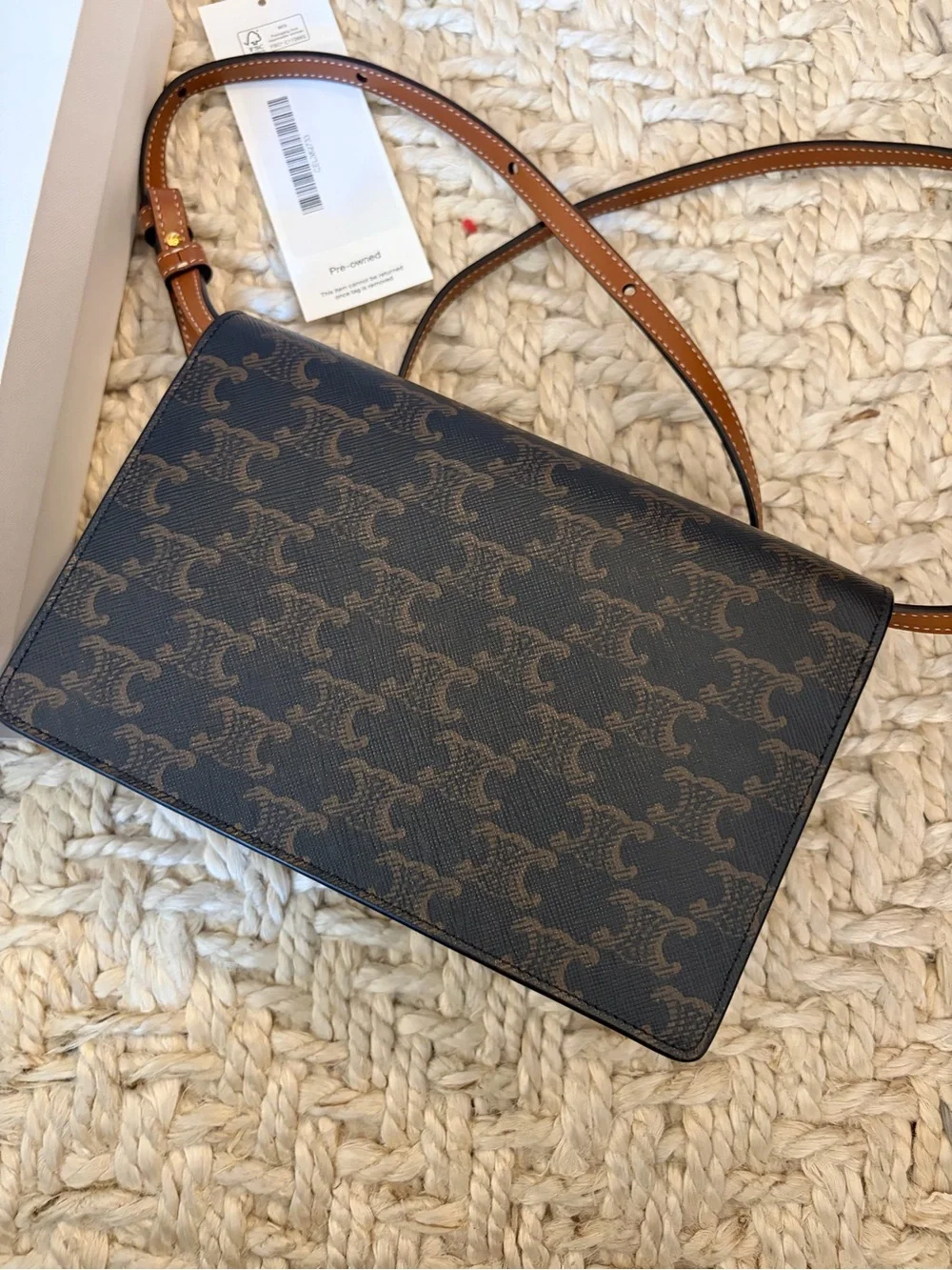 DUO WALLET ON STRAP IN TRIOMPHE CANVAS AND CALFSKIN - Picture 7 of 7